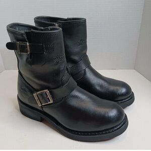 Harley Davidson Legend beautiful double buckle zipper MC boots. Never worn.